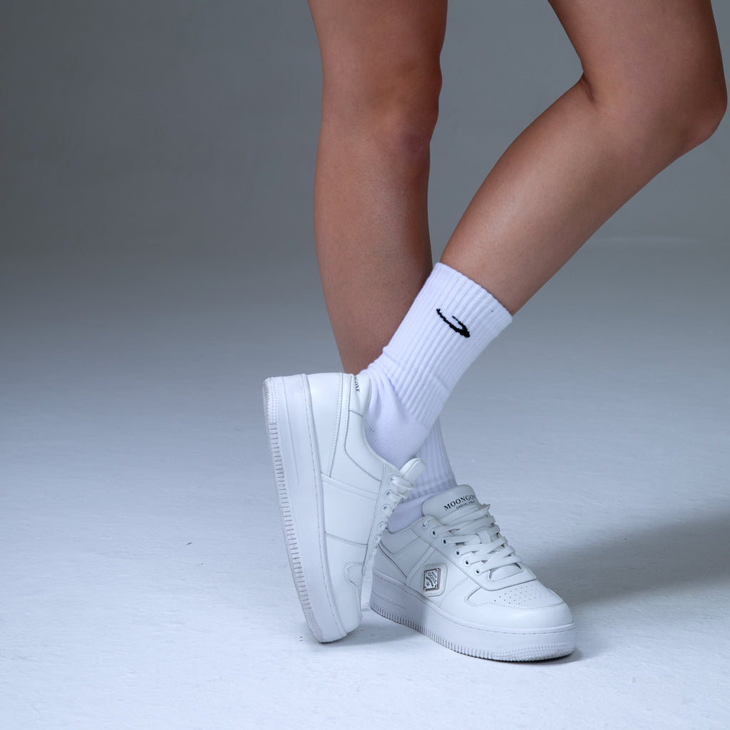 MOONGONE Unisex Crew Socks (One Size)