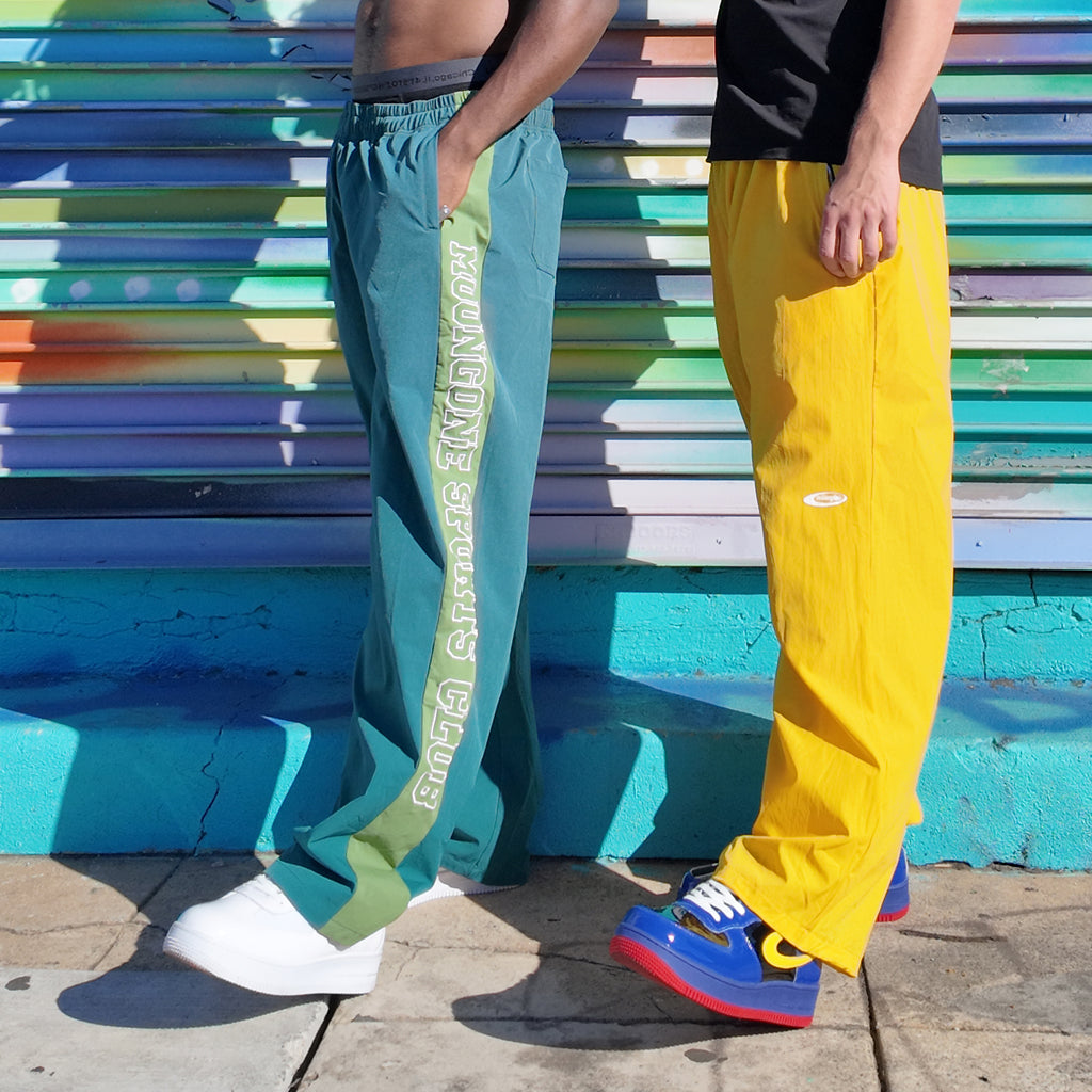 MOONGONE Green Side Graphic Sporys Pants